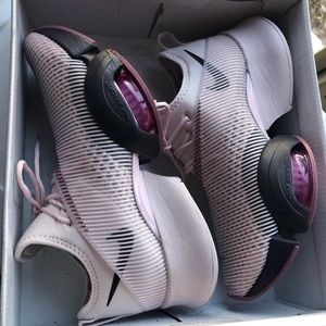 Nike Air Zoom Superrep shoes